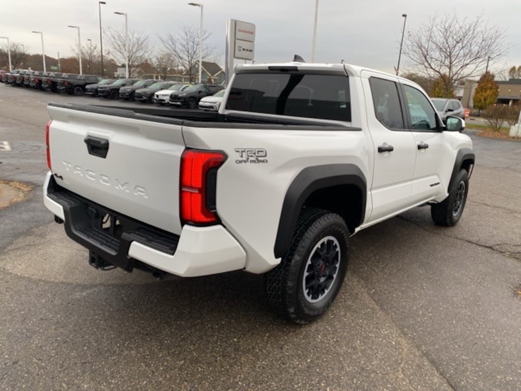 Used 2024 Toyota Tacoma Truck Double Cab
