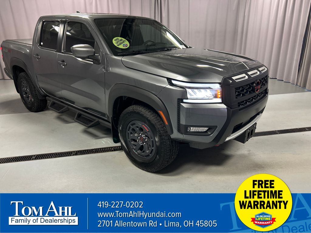 2025 Nissan Frontier PRO-4X Crew Cab 4X4's photo