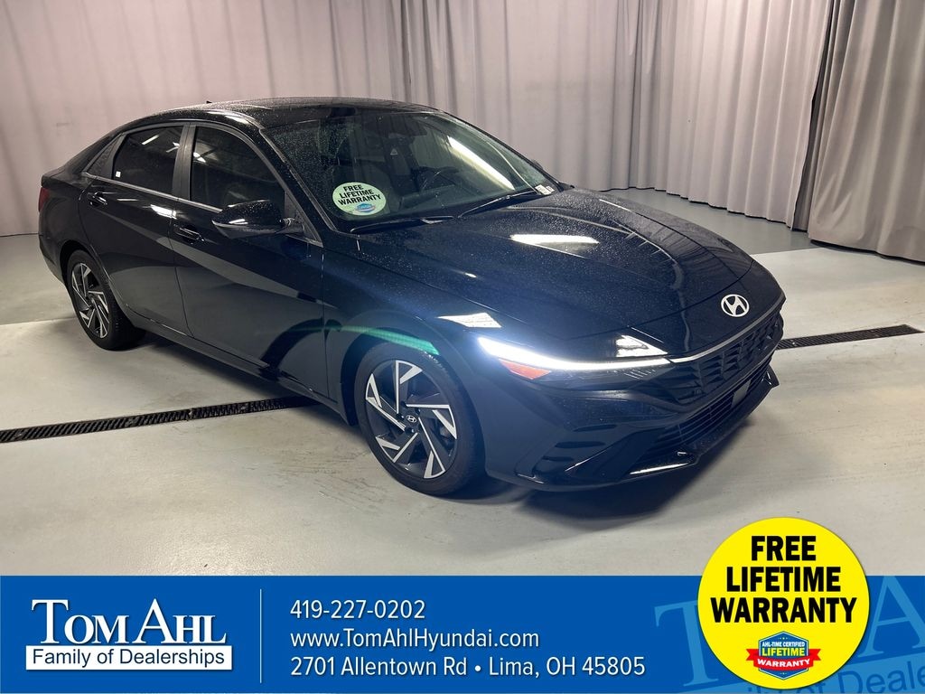 Used 2024 Hyundai Elantra Limited Sedan