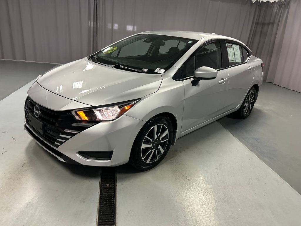 Used 2024 Nissan Versa 1.6 SV Sedan