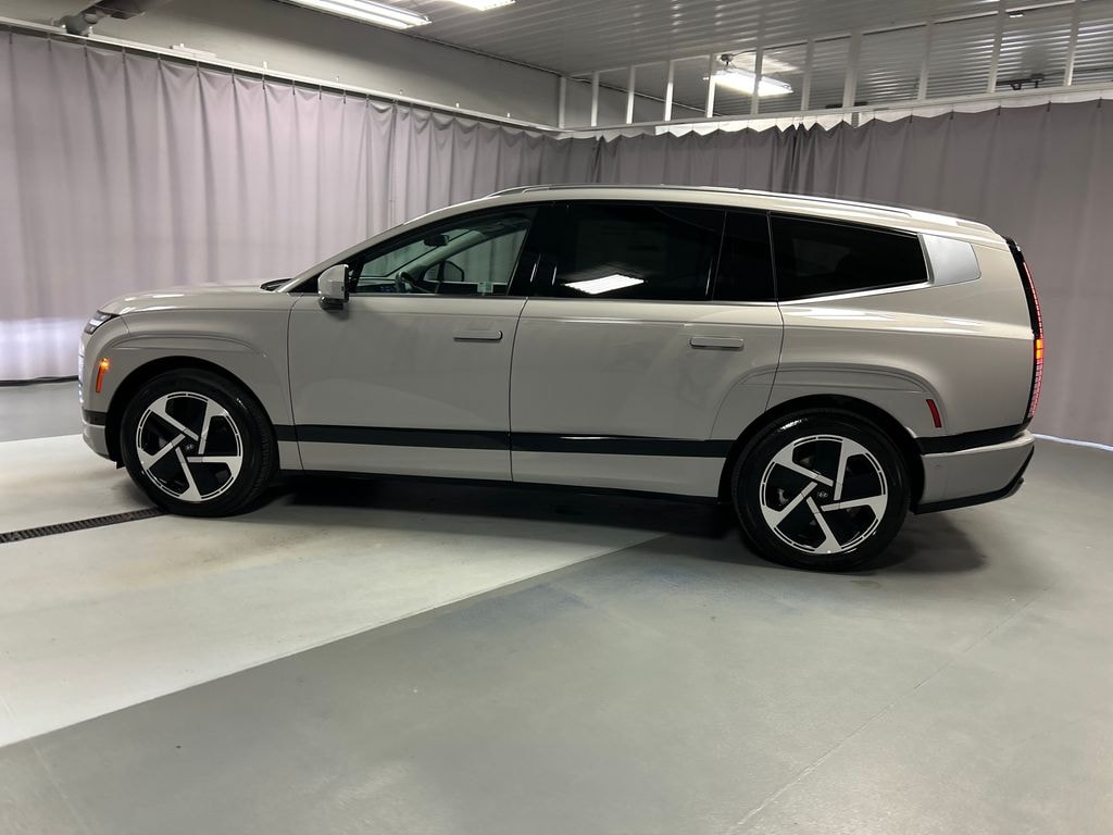 New 2026 Hyundai IONIQ 9 Performance Calligraphy SUV