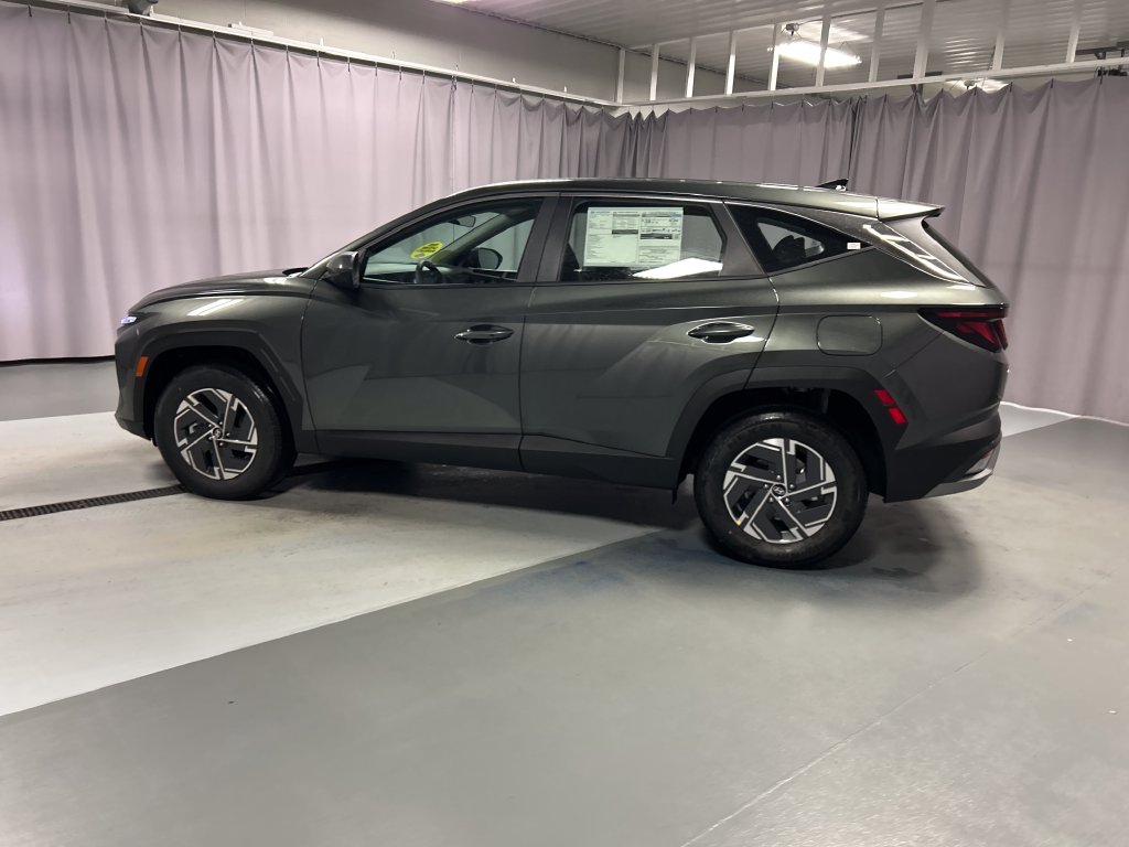 New 2026 Hyundai Tucson Hybrid Blue SUV