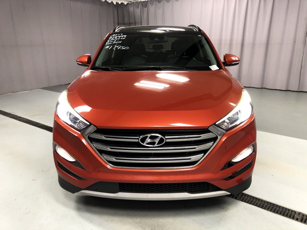 Used 2017 Hyundai Tucson Limited with VIN KM8J3CA25HU303756 for sale in Lima, OH