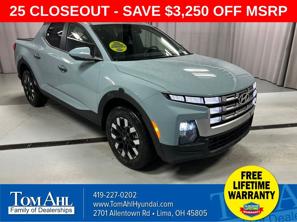 New 2025 Hyundai Santa Cruz SE AWD Truck Crew Cab