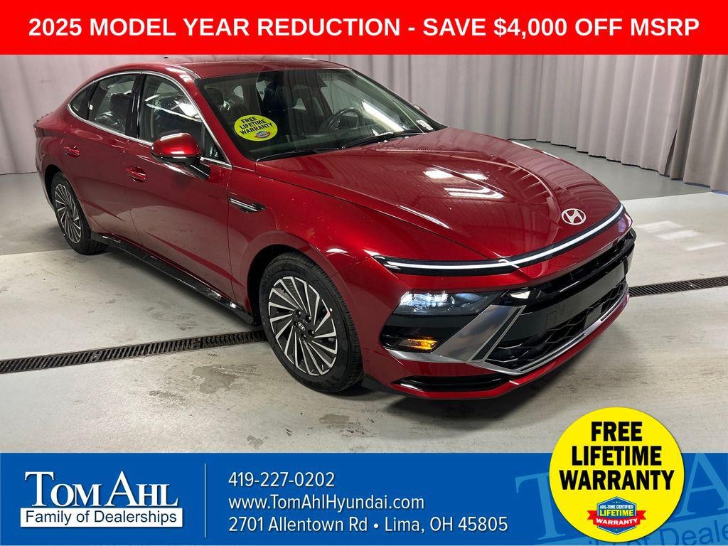 New 2025 Hyundai Sonata Hybrid SEL Sedan