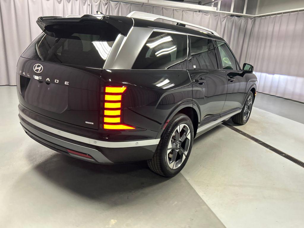 2026 Hyundai Palisade Limited - Photo 7