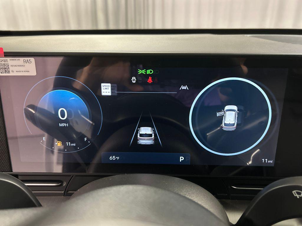 2026 Hyundai Kona Limited - Photo 14
