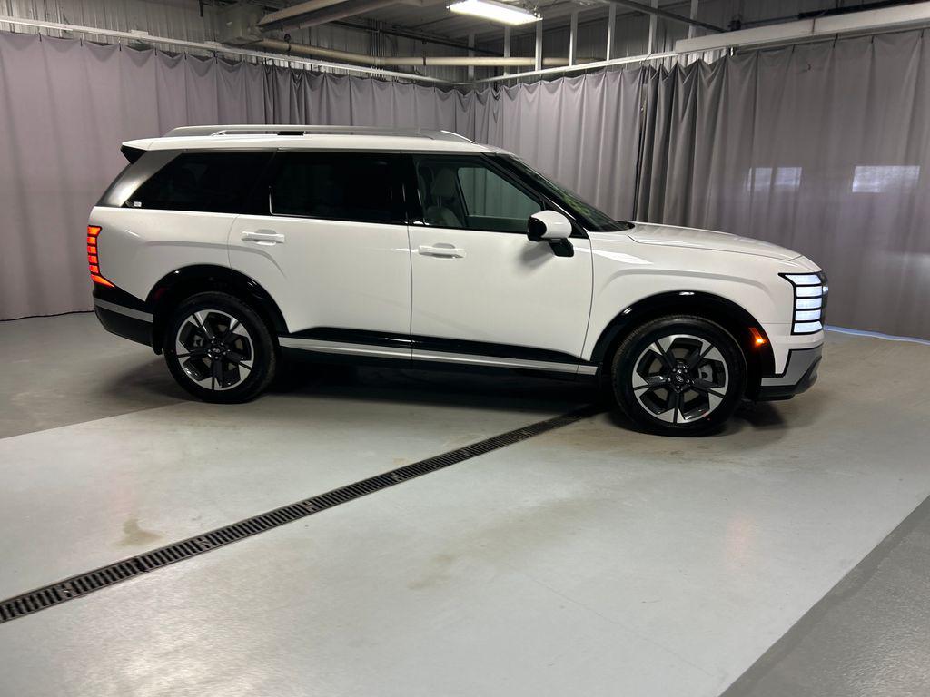 2026 Hyundai Palisade Limited - Photo 8