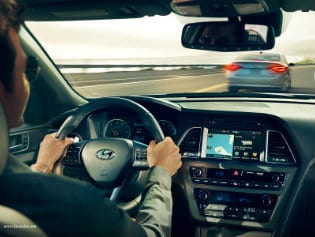 2017 Hyundai Sonata dashboard