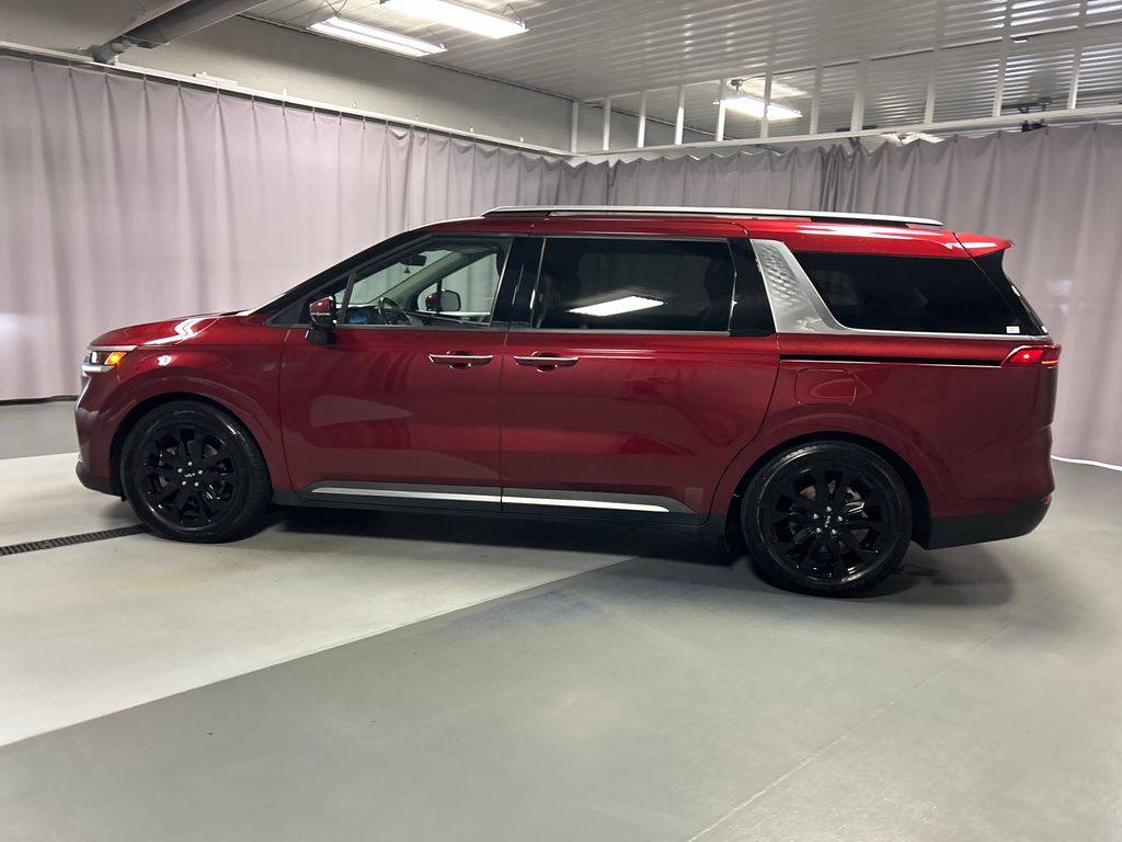 Used 2022 Kia Carnival SX Prestige MPV