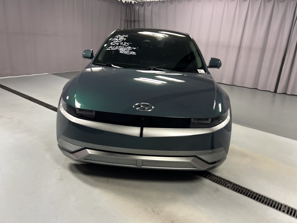 Used 2022 Hyundai IONIQ 5 Limited with VIN KM8KRDAF0NU105836 for sale in Lima, OH