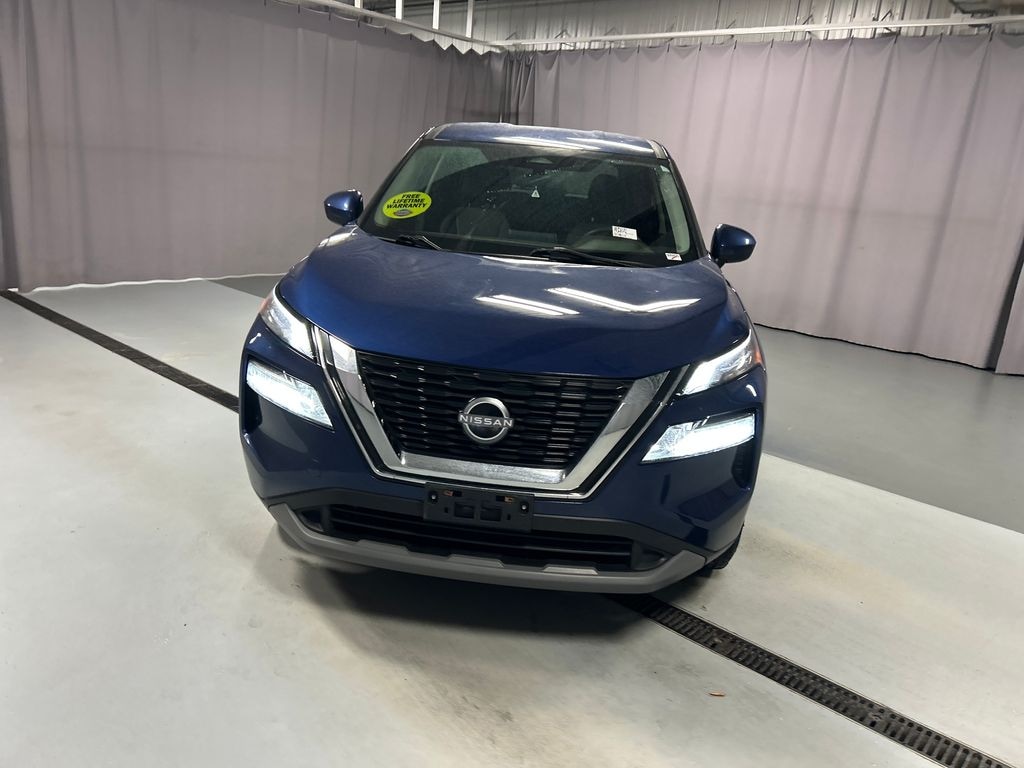 Used 2023 Nissan Rogue SV SUV