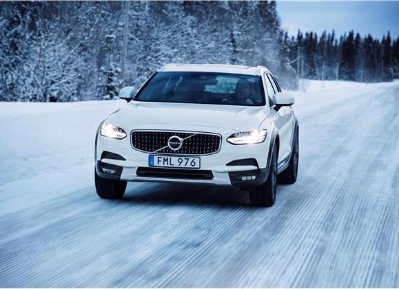 Volvo V90