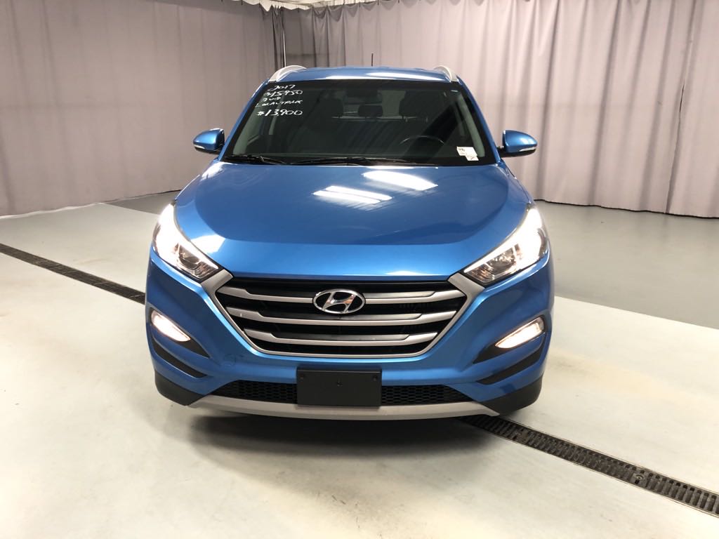 Used 2017 Hyundai Tucson Sport with VIN KM8J3CA20HU336809 for sale in Lima, OH