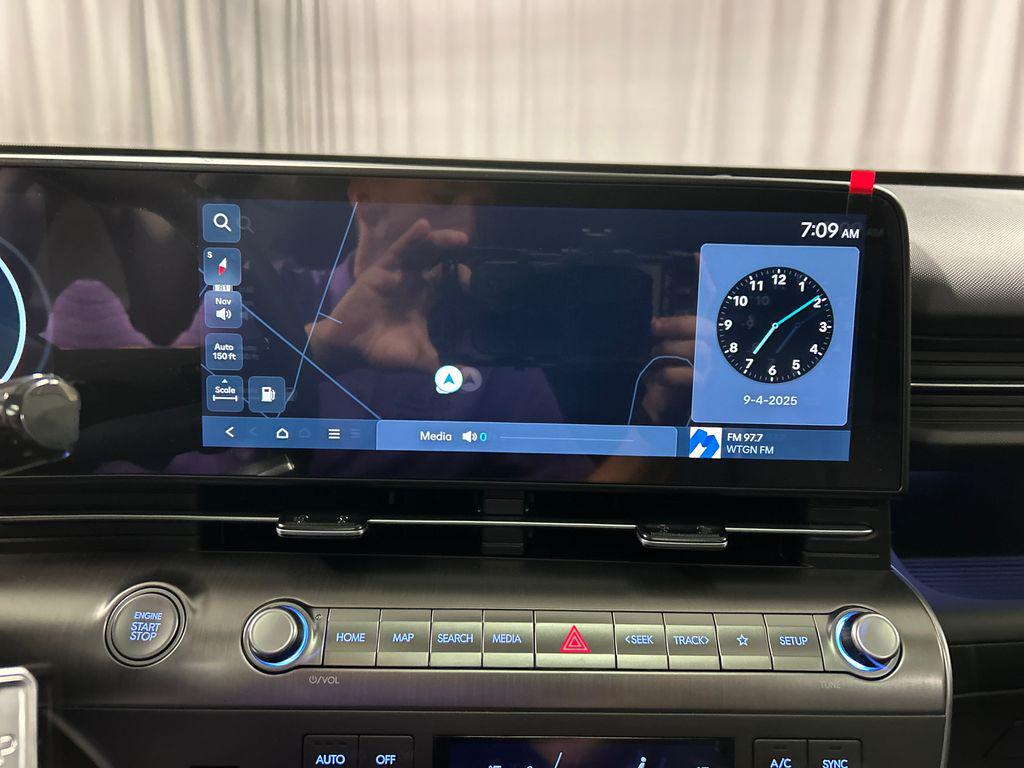 2026 Hyundai Kona Limited - Photo 15