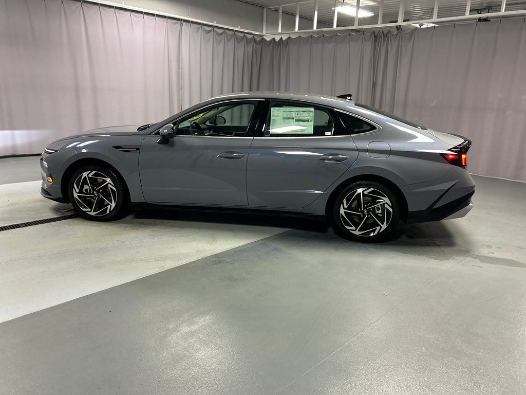 New 2026 Hyundai Sonata SEL Sport Sedan
