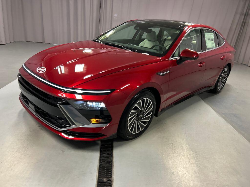 New 2026 Hyundai Sonata Hybrid SEL Sedan