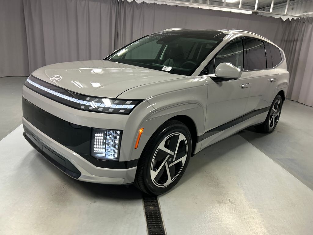 New 2026 Hyundai IONIQ 9 Performance Calligraphy SUV