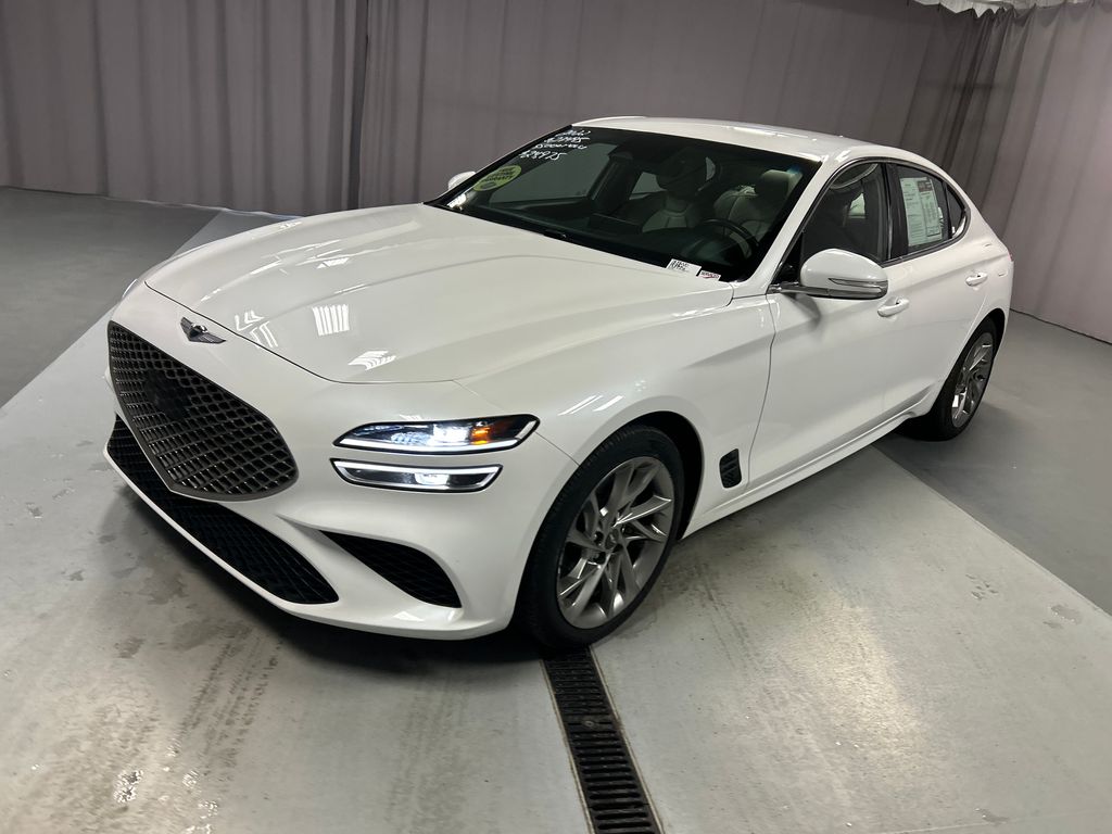 2022 Genesis G70 2.0T photo 3