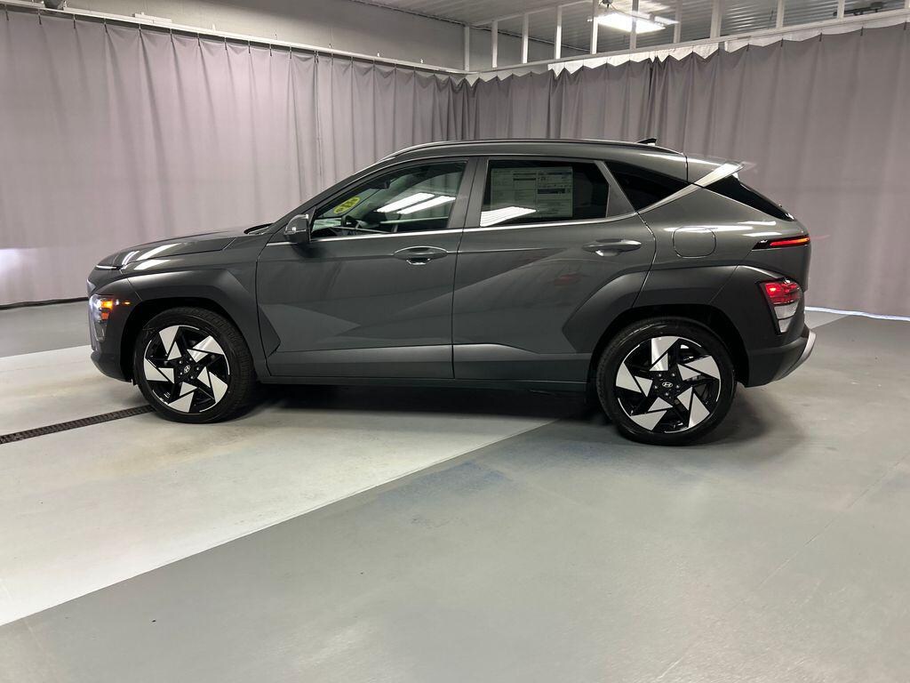 New 2026 Hyundai Kona Limited FWD SUV
