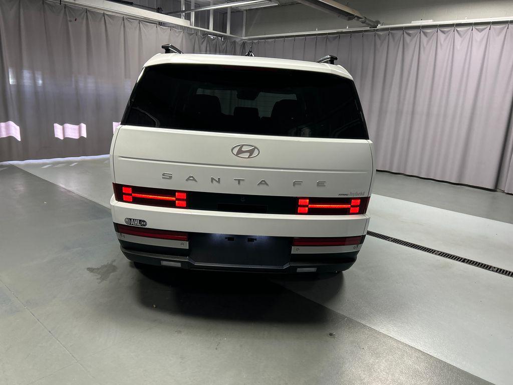 2026 Hyundai Santa Fe Limited - Photo 6