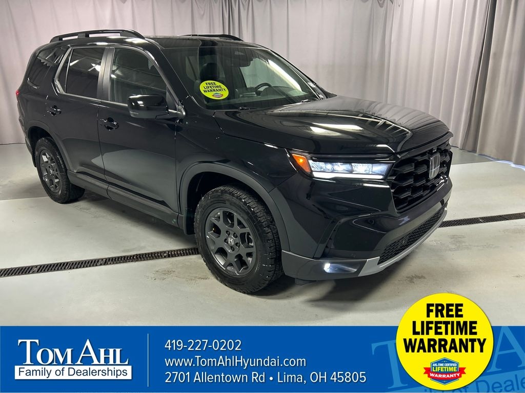 Used 2024 Honda Pilot TrailSport SUV