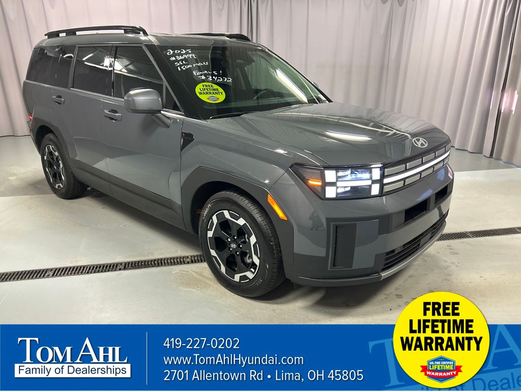 2025 Hyundai Santa Fe SEL's photo