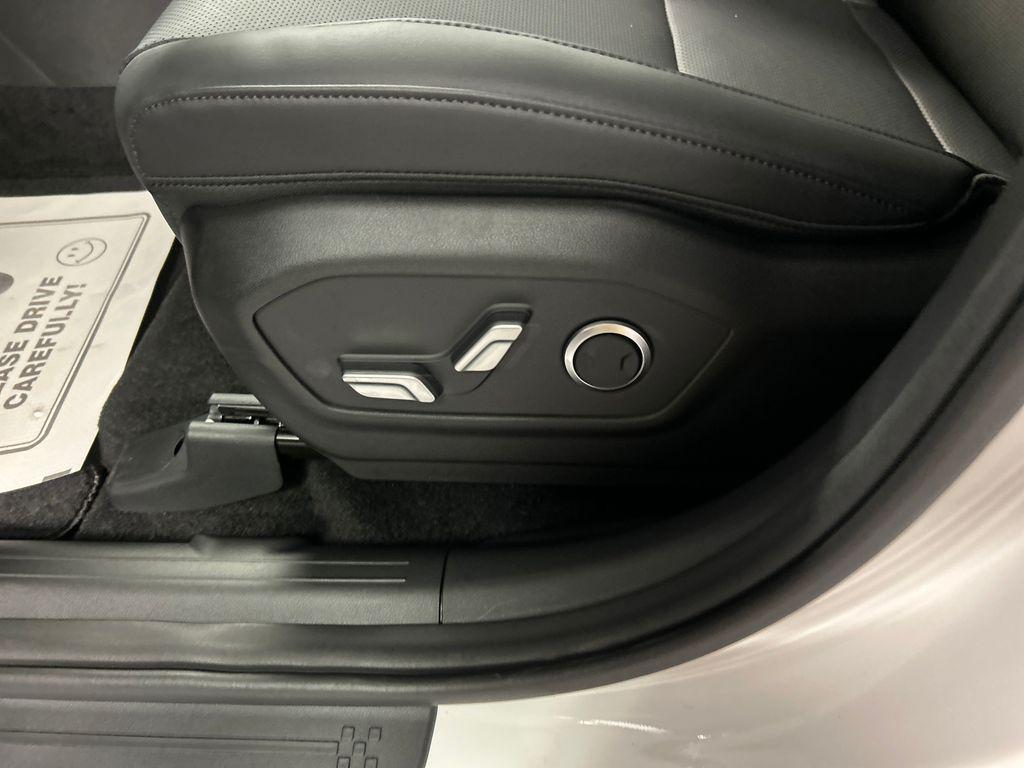 2026 Hyundai Santa Fe SEL - Photo 11