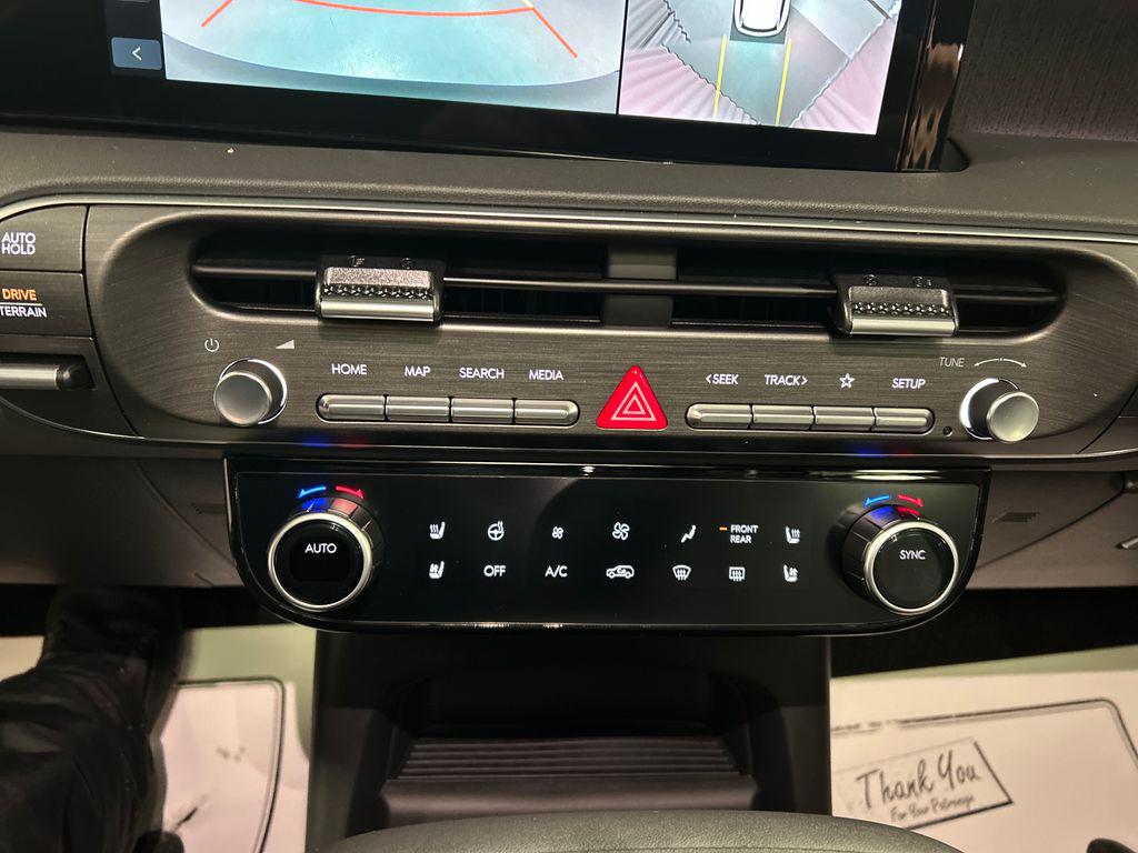 2026 Hyundai Palisade Limited - Photo 17