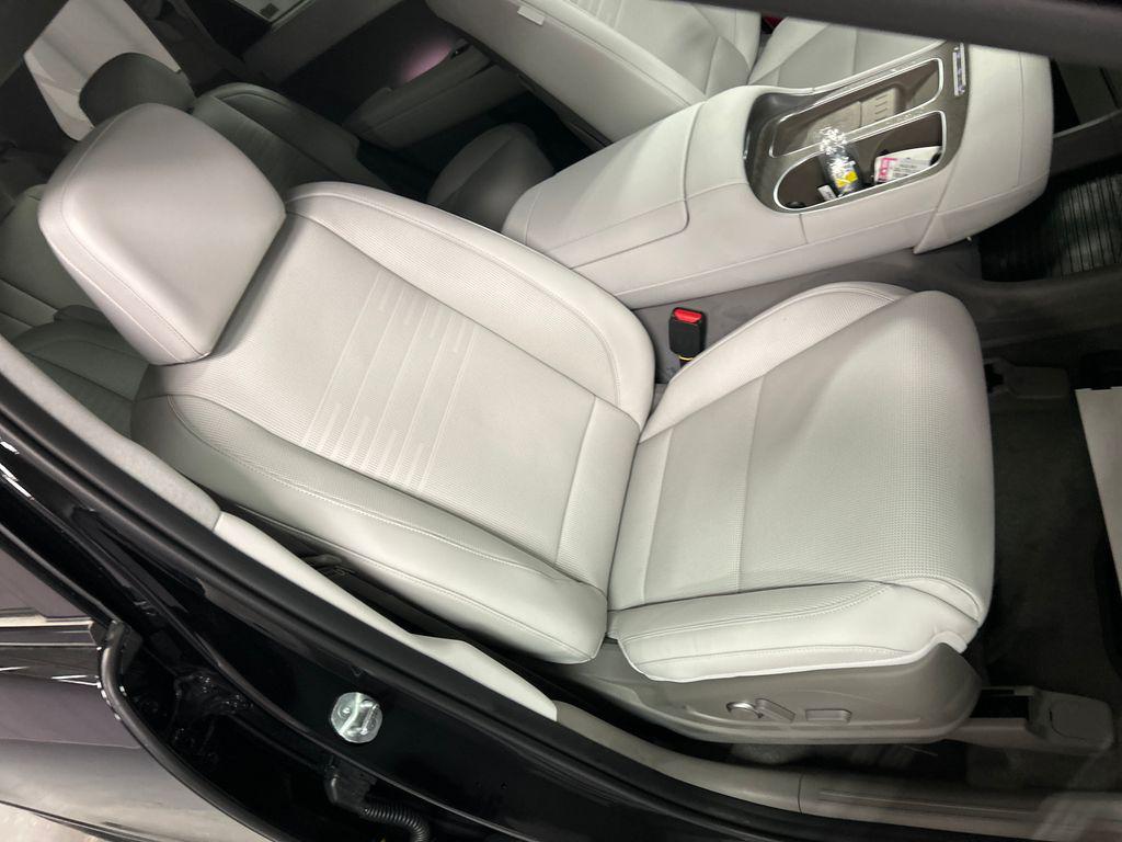 2026 Hyundai Palisade Limited - Photo 25