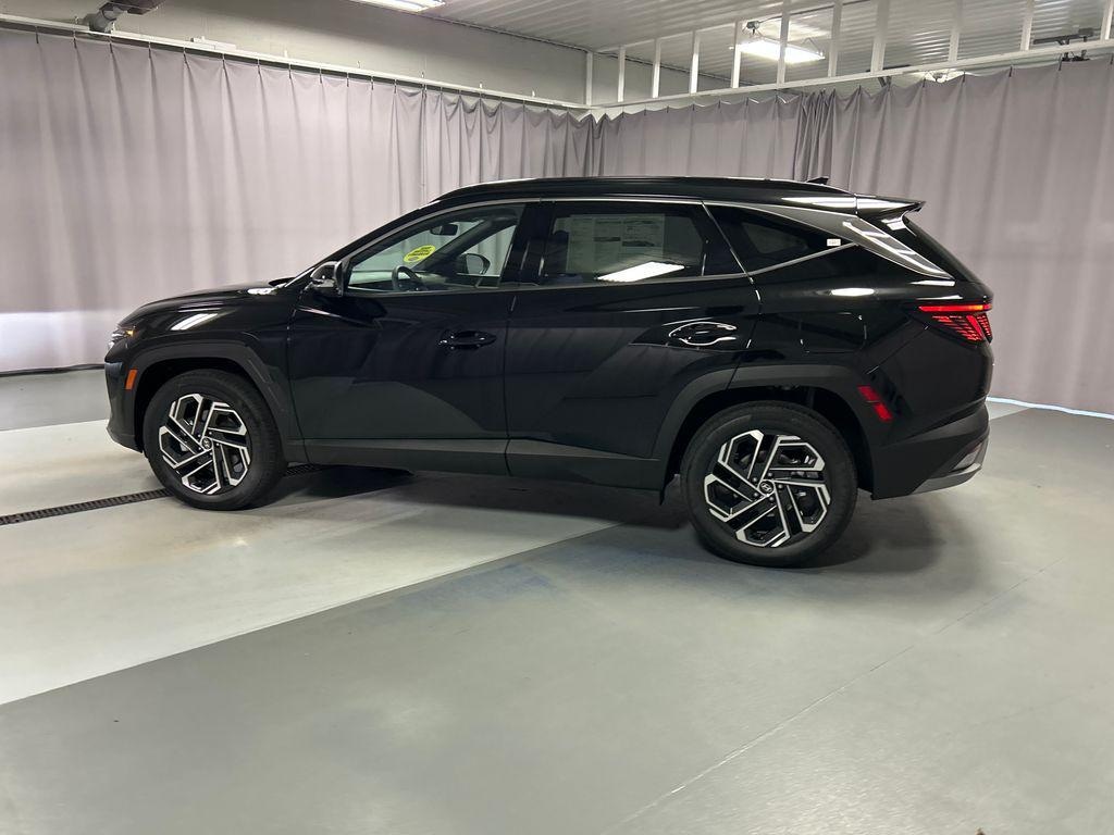 New 2026 Hyundai Tucson Hybrid Limited SUV