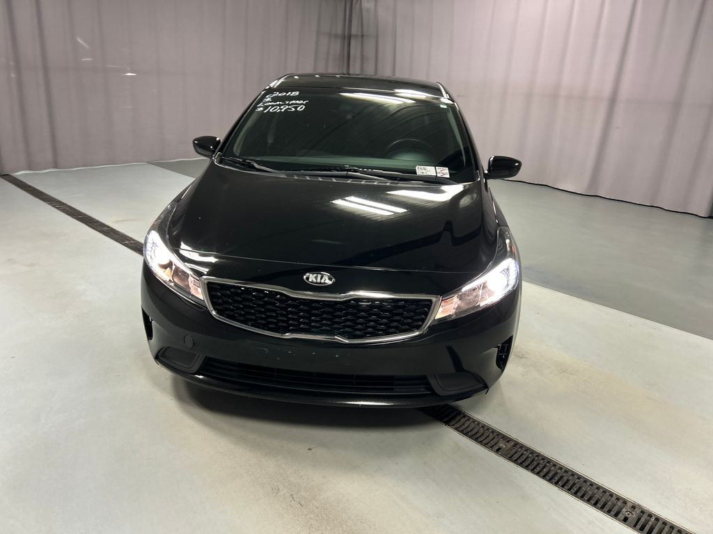 Used 2018 Kia FORTE S with VIN 3KPFL4A7XJE226382 for sale in Lima, OH
