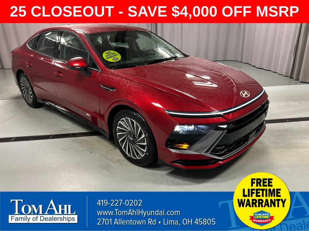 2025 Hyundai Sonata Hybrid Sedan 