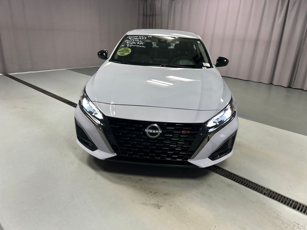 Used 2025 Nissan Altima SR Sedan