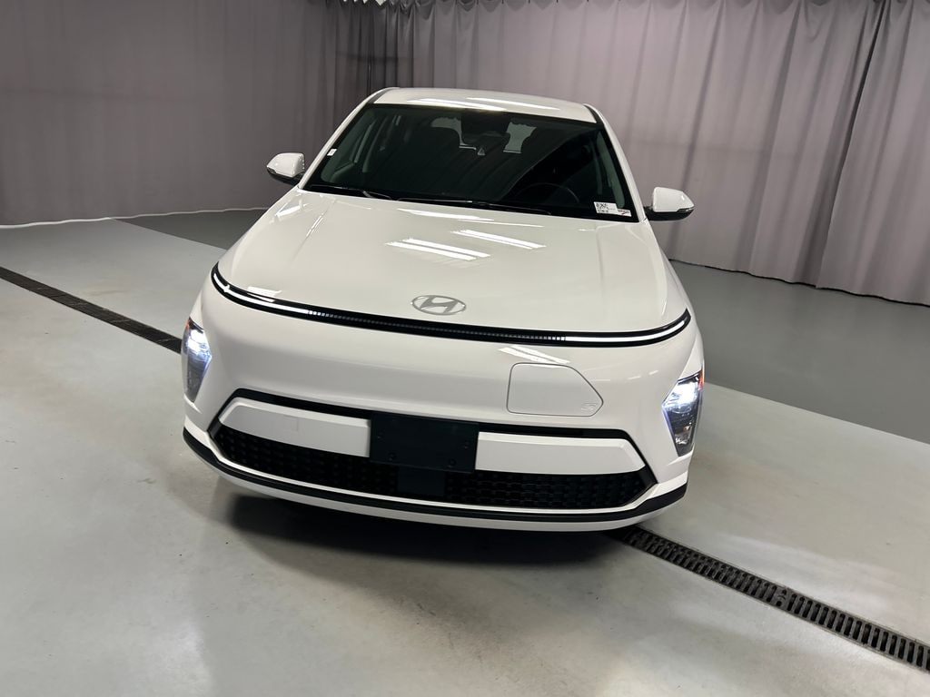 Used 2024 Hyundai Kona Electric SE SUV