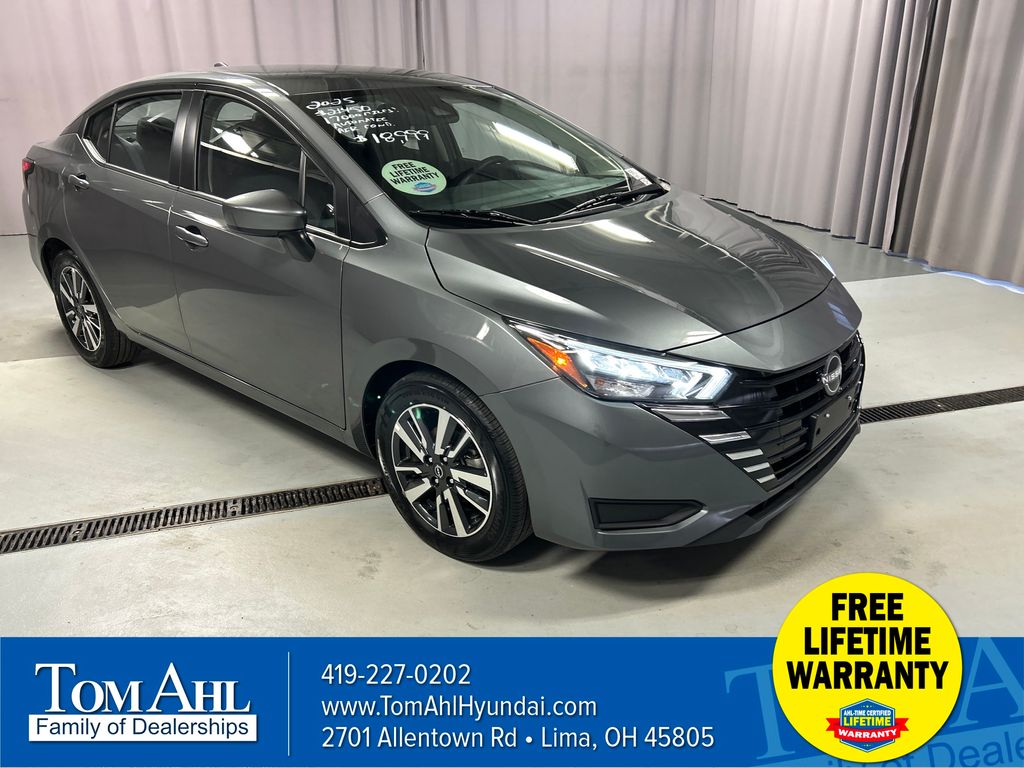 2025 Nissan Versa Sedan SV