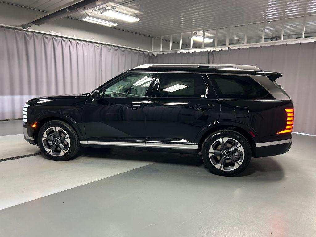 2026 Hyundai Palisade Limited - Photo 4