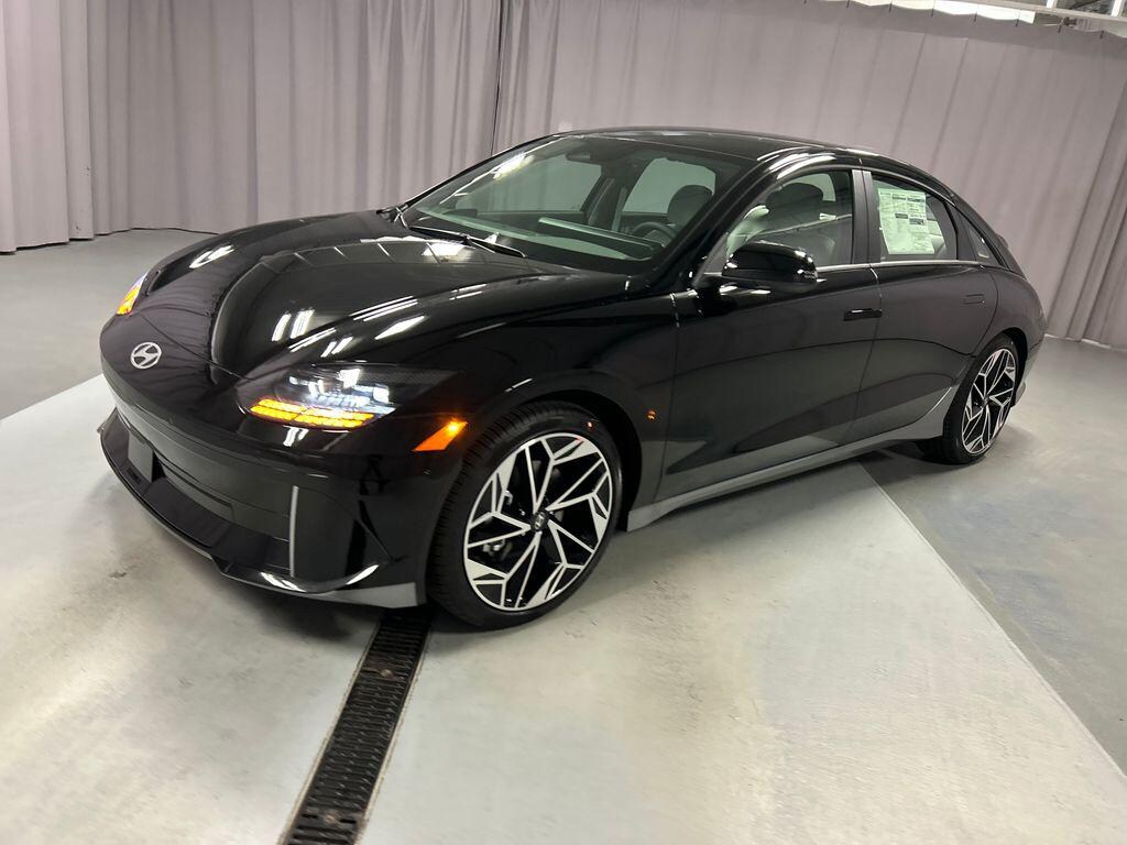 New 2025 Hyundai IONIQ 6 SEL Sedan