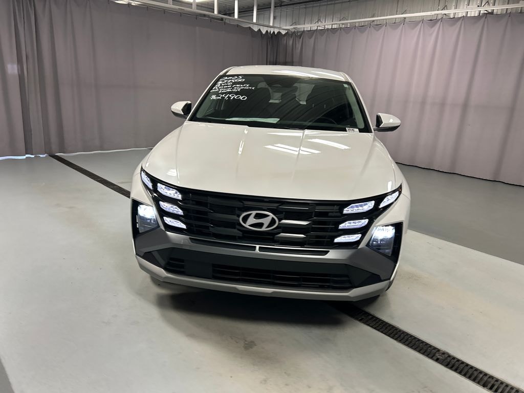 Certified 2025 Hyundai Tucson SE SUV
