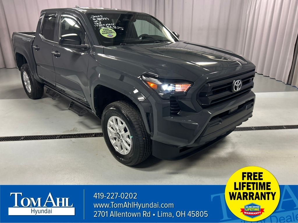 Used 2025 Toyota Tacoma SR Truck Double Cab