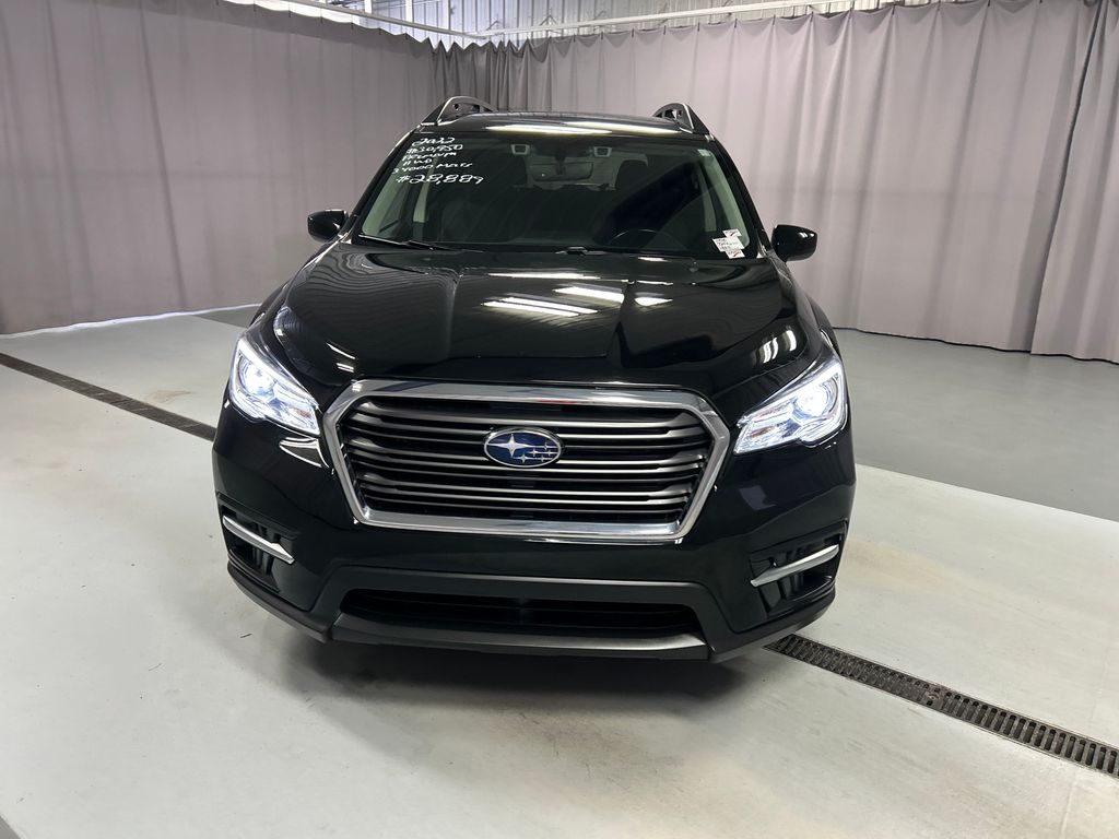 2022 Subaru Ascent Premium photo 2
