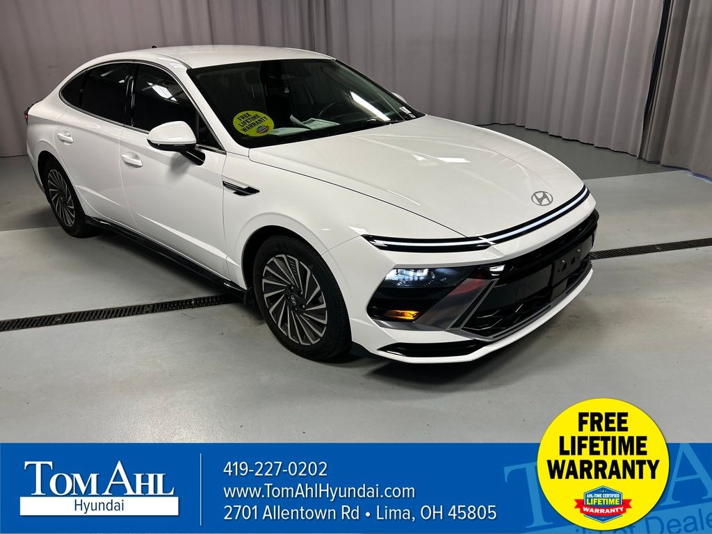 Used 2025 Hyundai Sonata Hybrid SEL Sedan