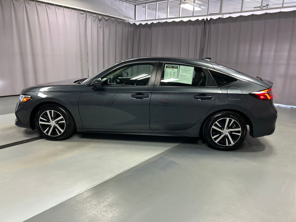 2024 Honda Civic LX Hatchback photo 4