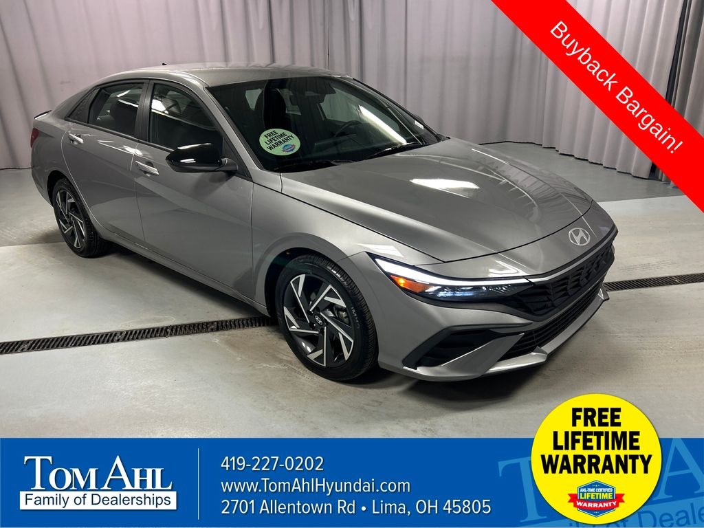 Used 2025 Hyundai Elantra SEL Sport Sedan