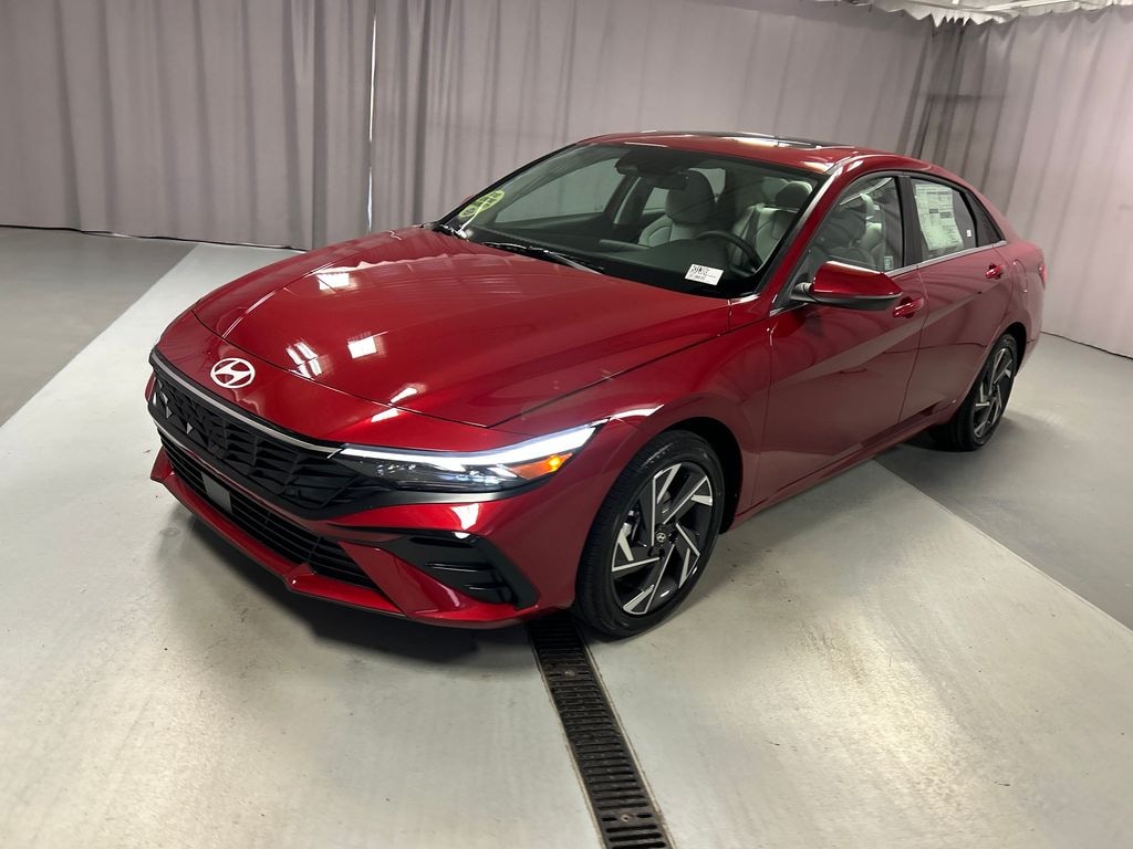 New 2025 Hyundai Elantra Hybrid Limited Sedan