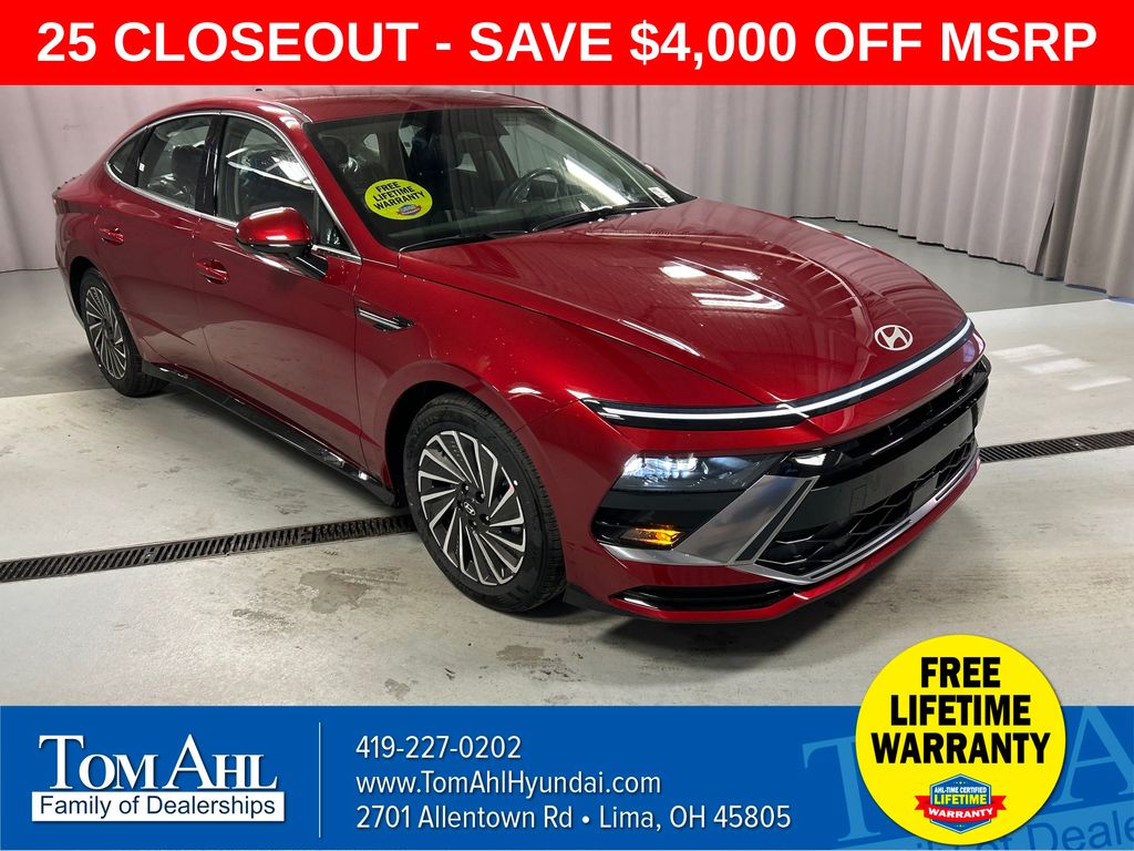 2025 Hyundai Sonata Hybrid Sedan 