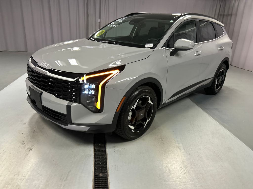 2026 Kia Sportage EX photo 2