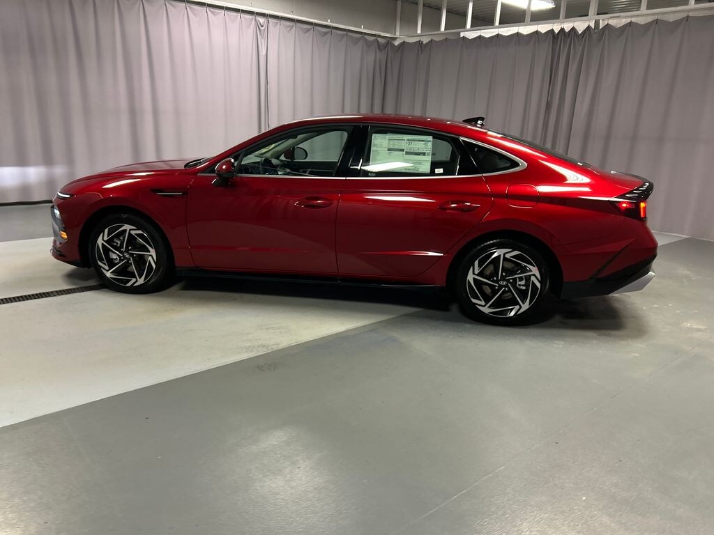 New 2026 Hyundai Sonata SEL Sport Sedan