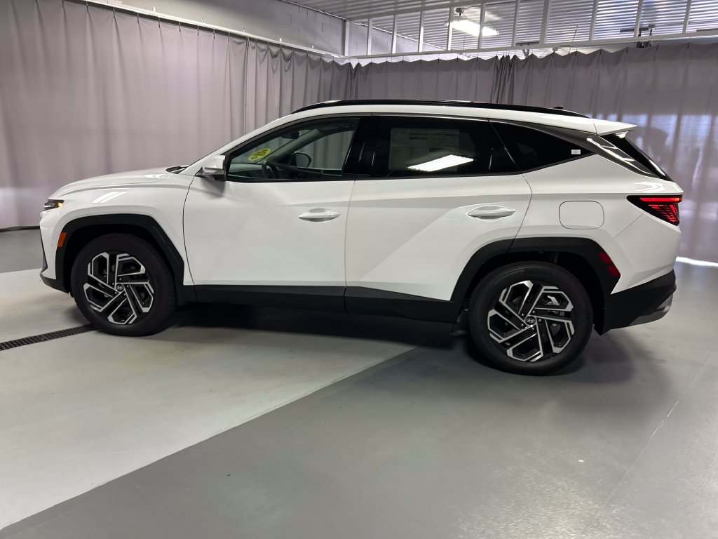 New 2026 Hyundai Tucson Plug-In Hybrid Limited SUV