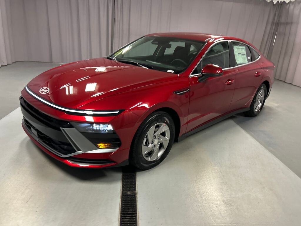 New 2026 Hyundai Sonata SE Sedan